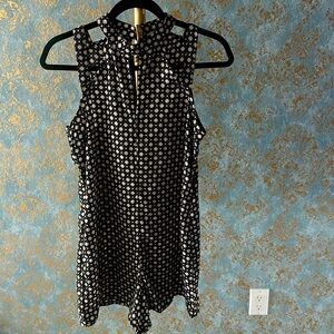 Cute Romper w/ Pockets